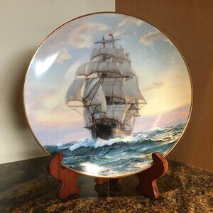 The Golden Age of the Clipper Ship 'Young America, Homeward Bound' Plate